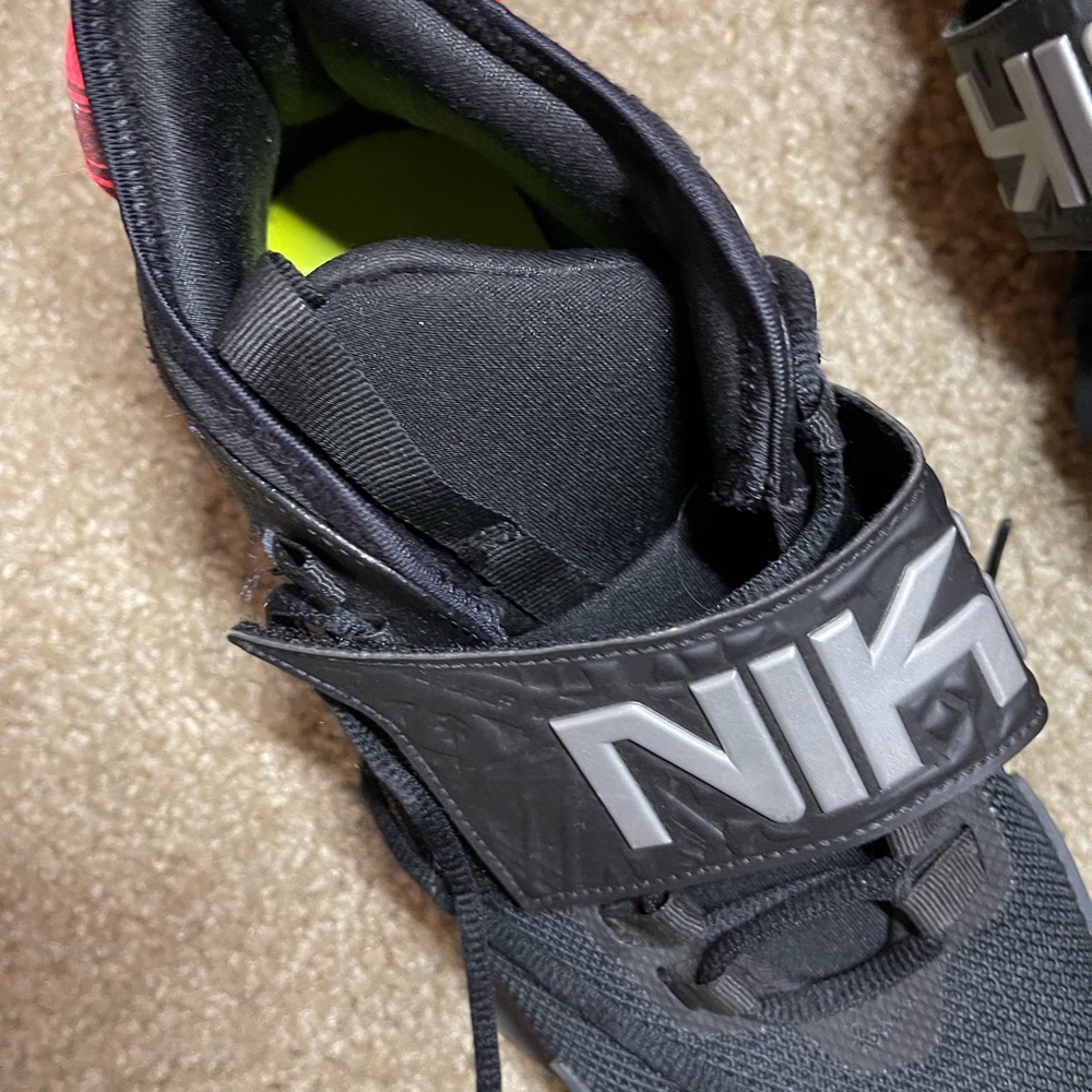 6.5Y Nike Future Court 3 Basketball Shoes Black & Red CT2866-003 - Picture 6 of 11